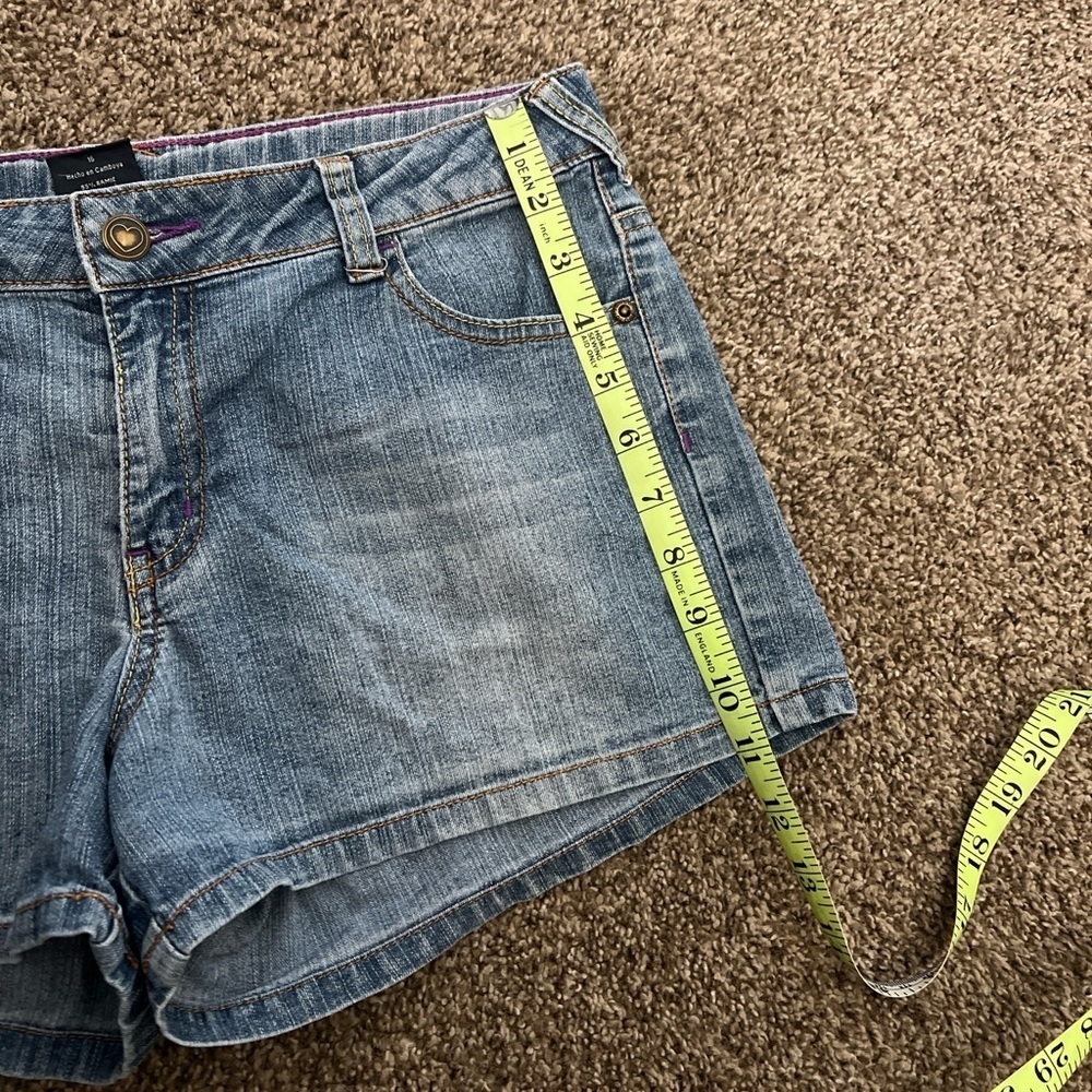 Y2K Faded Glory heart jean shorts - Picture 5 of 5